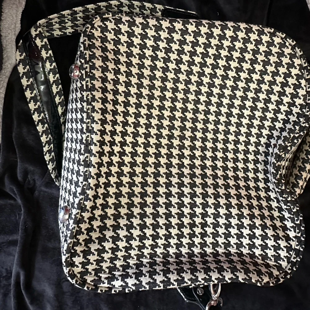 Liz Claiborne Houndstooth Patent Leather Trim Carry-On Bag Barely Used Y2K Prepp - Picture 14 of 14